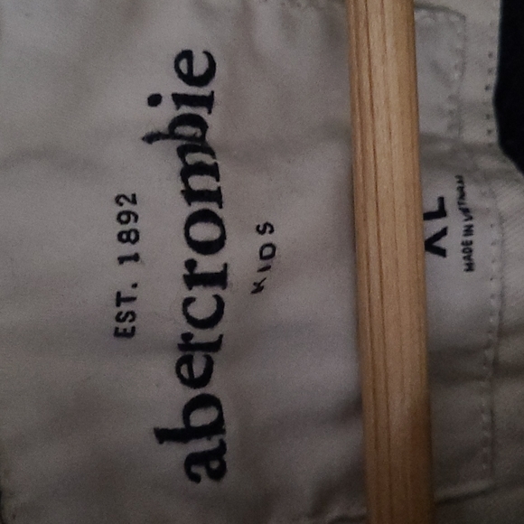 Abercrombie Kids Zip Up - Picture 4 of 7